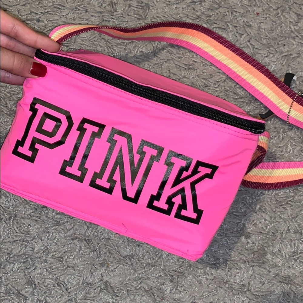 Victoria’s Secret pink bag